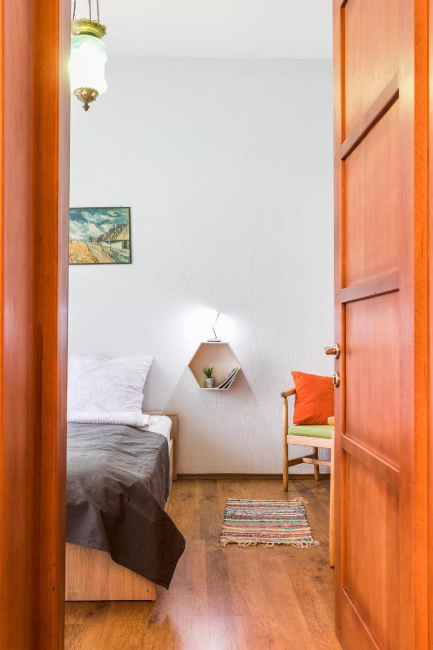 Apartment At 12 Baratashvili Street Tbilisi Exterior foto